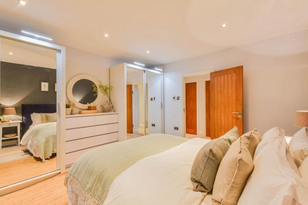The Hideaway @ Flagham Cottage. Malmesbury Exterior photo