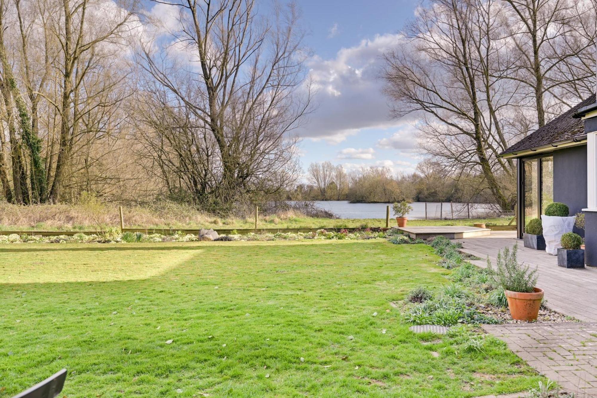 The Hideaway @ Flagham Cottage. Malmesbury Exterior photo