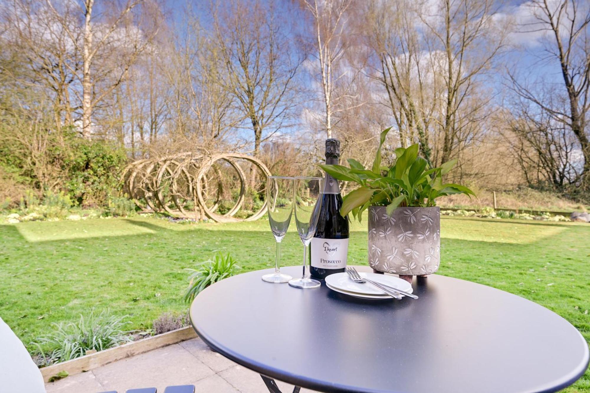 The Hideaway @ Flagham Cottage. Malmesbury Exterior photo